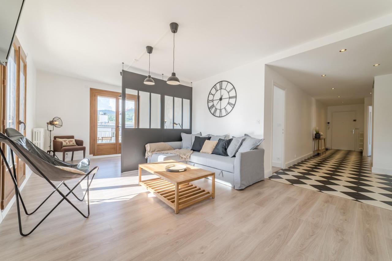 Apartmán Vue Sensationnelle - Wifi Fibre - Arrivee Autonome Chambéry Exteriér fotografie