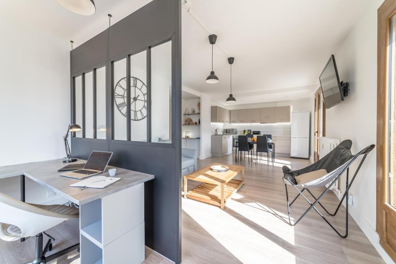 Apartmán Vue Sensationnelle - Wifi Fibre - Arrivee Autonome Chambéry Exteriér fotografie